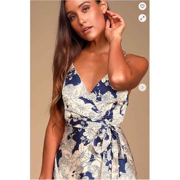 Lulu's Navy and Cream Floral Maxi Dress - Picture 10 of 15
